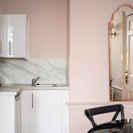 Charming Large Family Suite With Kitchenette Edinburgh Dış mekan fotoğraf