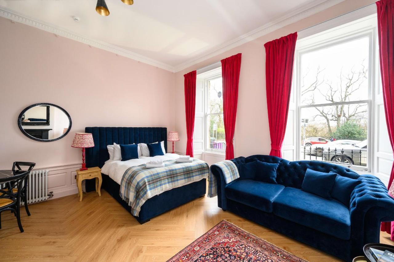 Charming Large Family Suite With Kitchenette Edinburgh Dış mekan fotoğraf