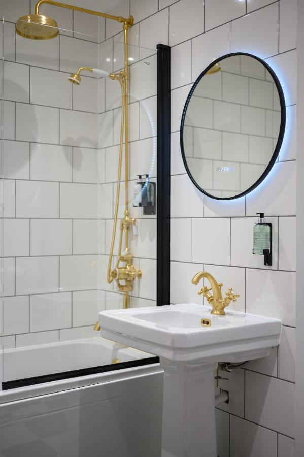 Charming Large Family Suite With Kitchenette Edinburgh Dış mekan fotoğraf